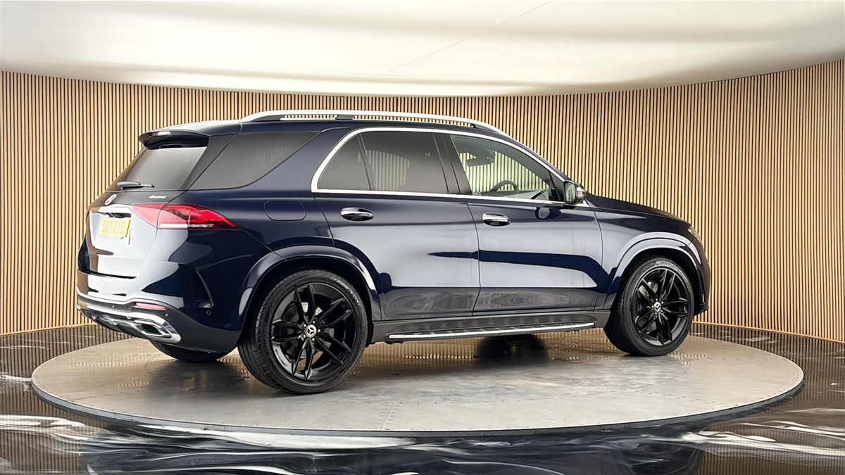 More views of Mercedes-Benz GLE