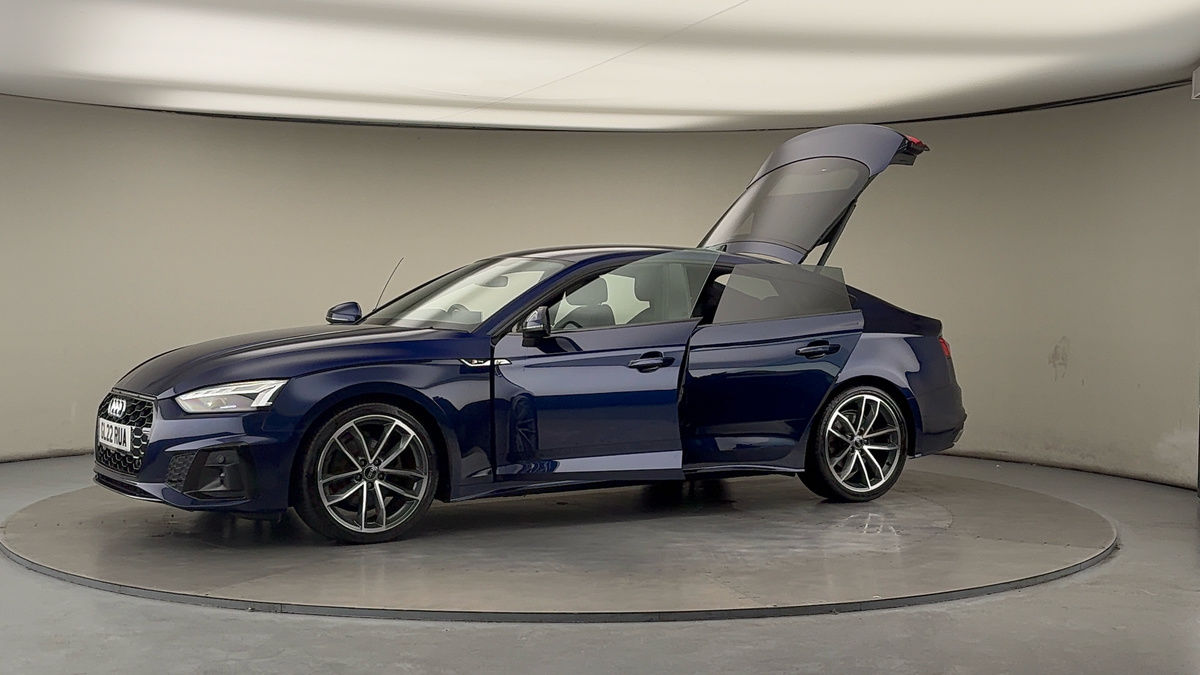 More views of Audi A5