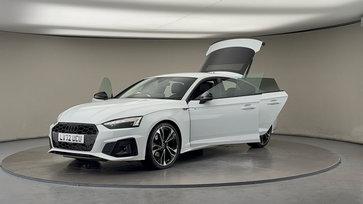 More views of Audi A5