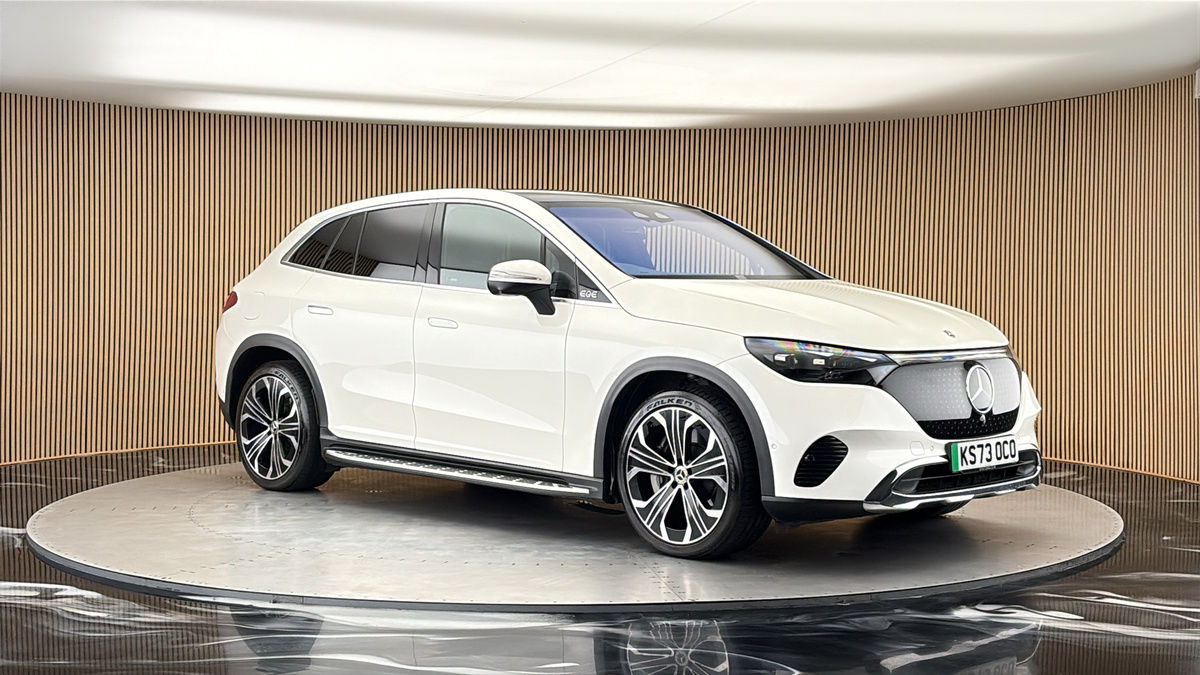 More views of Mercedes-Benz EQE