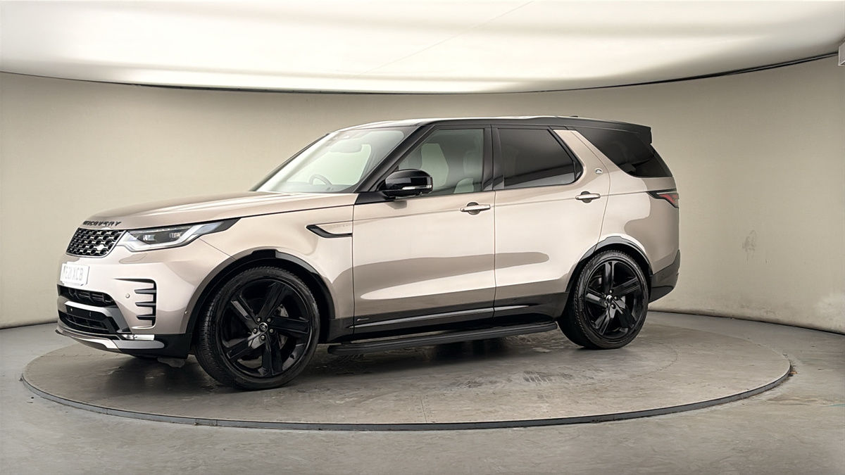 More views of Land Rover Discovery