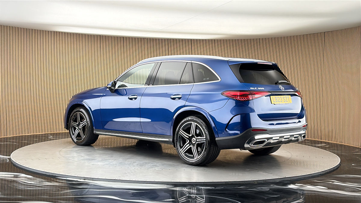 More views of Mercedes-Benz GLC