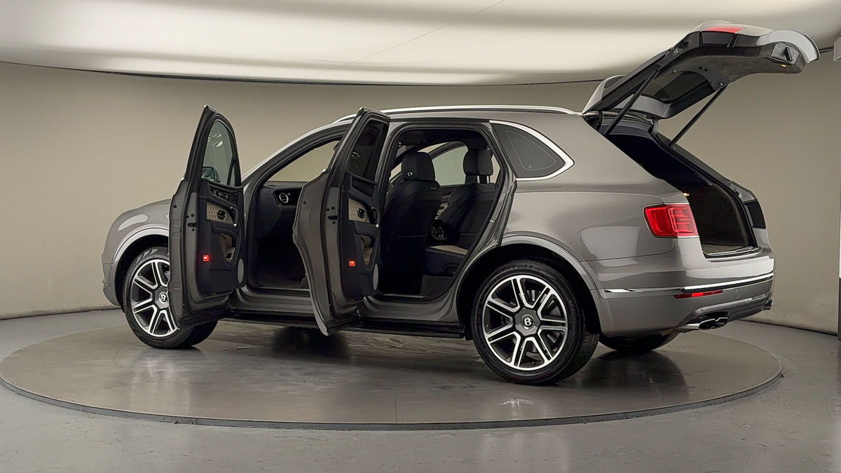 More views of Bentley Bentayga