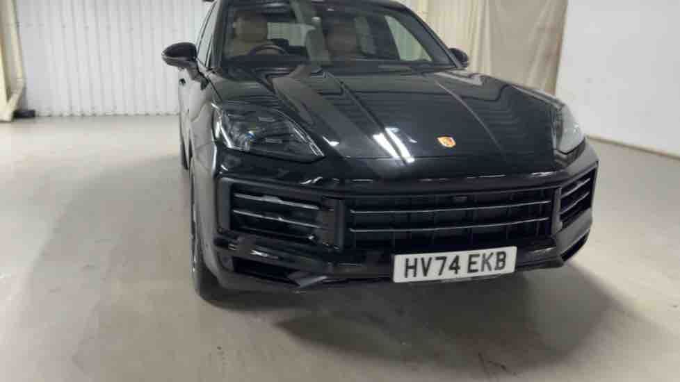 More views of Porsche Cayenne