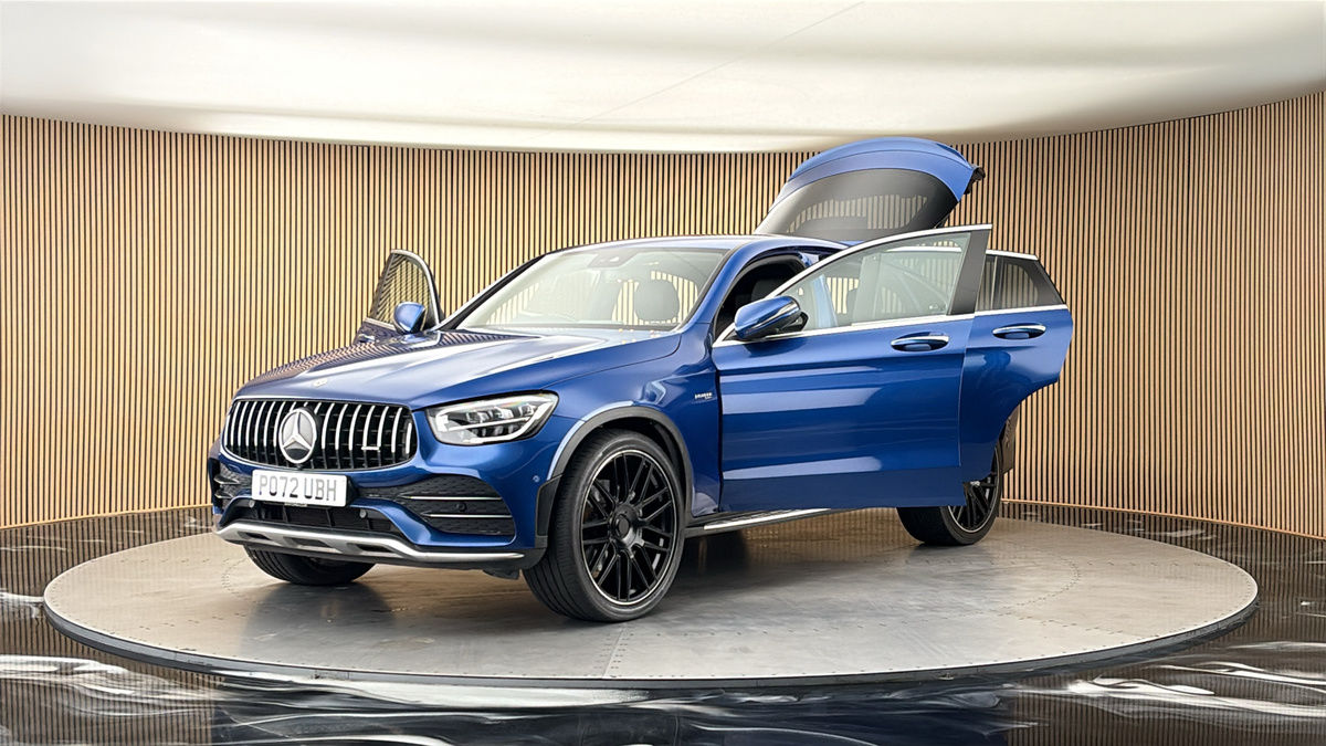 More views of Mercedes-Benz GLC
