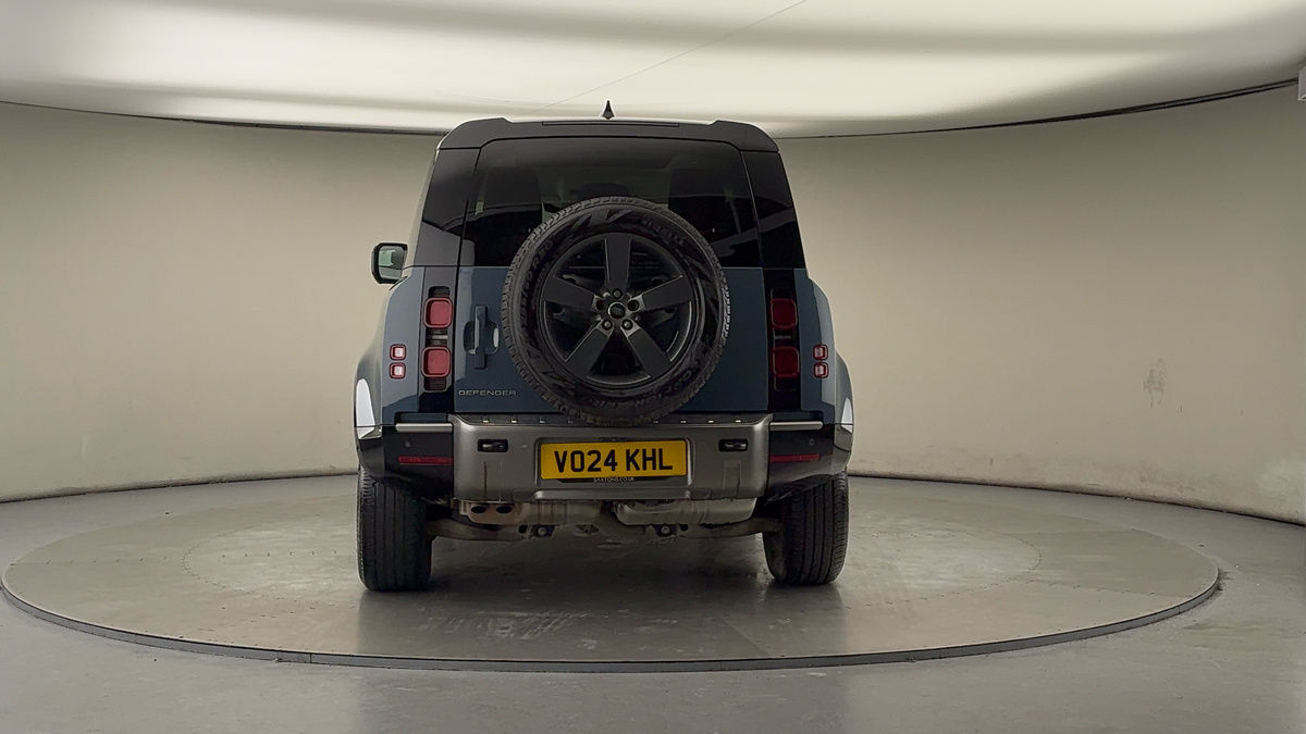 More views of Land Rover Defender 90