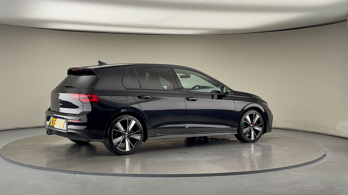 More views of Volkswagen Golf