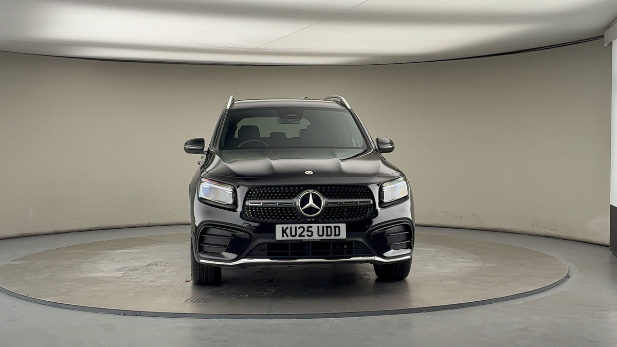 More views of Mercedes-Benz GLB