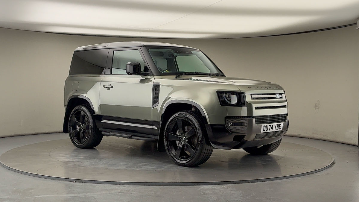 More views of Land Rover Defender 90