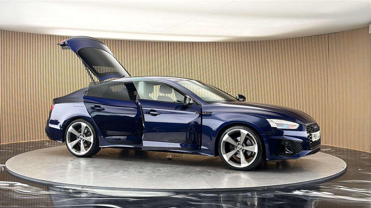 More views of Audi A5