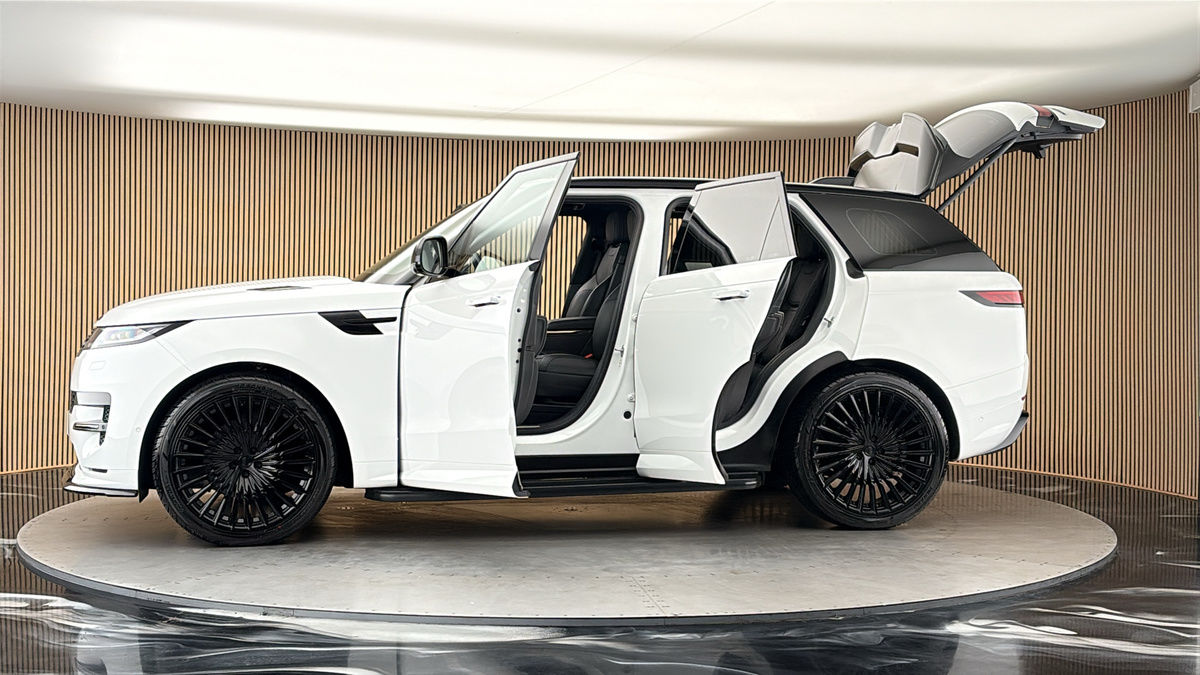 More views of Land Rover Range Rover Sport