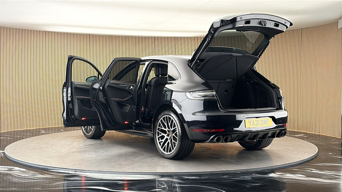 Porsche Macan Image 23