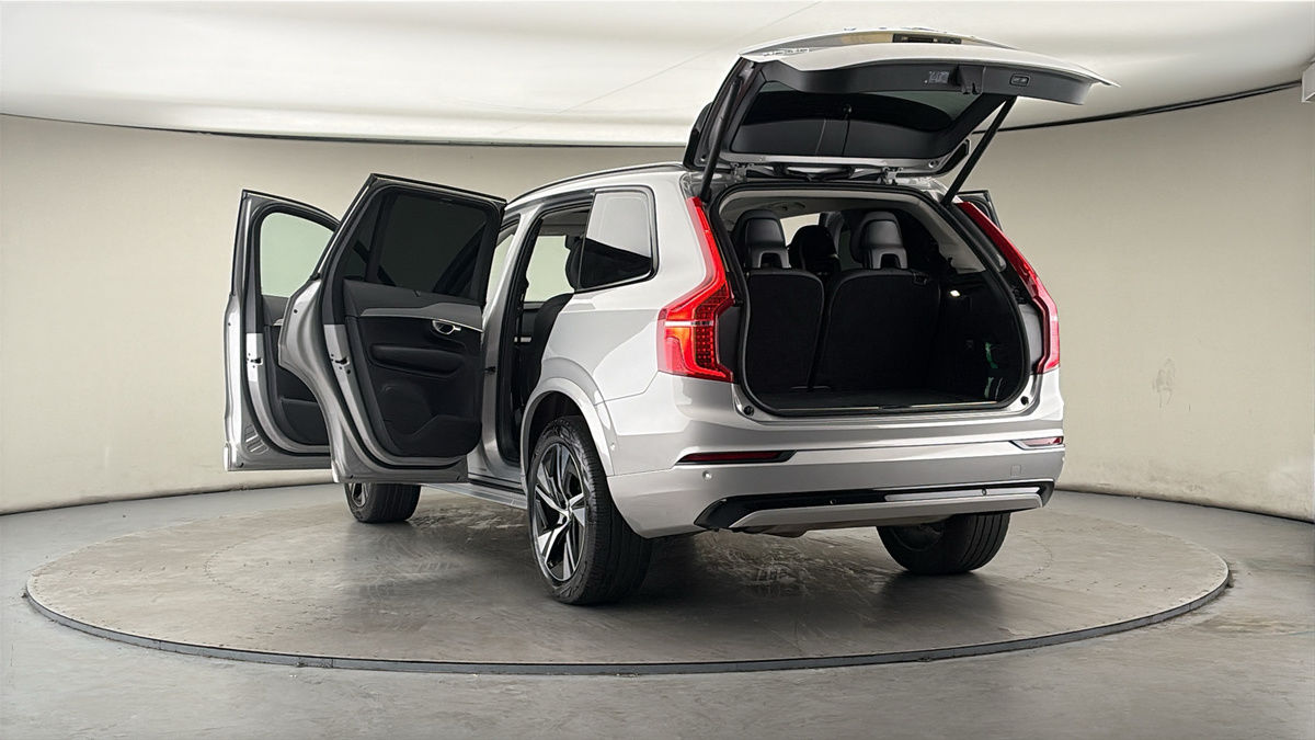 More views of Volvo XC90