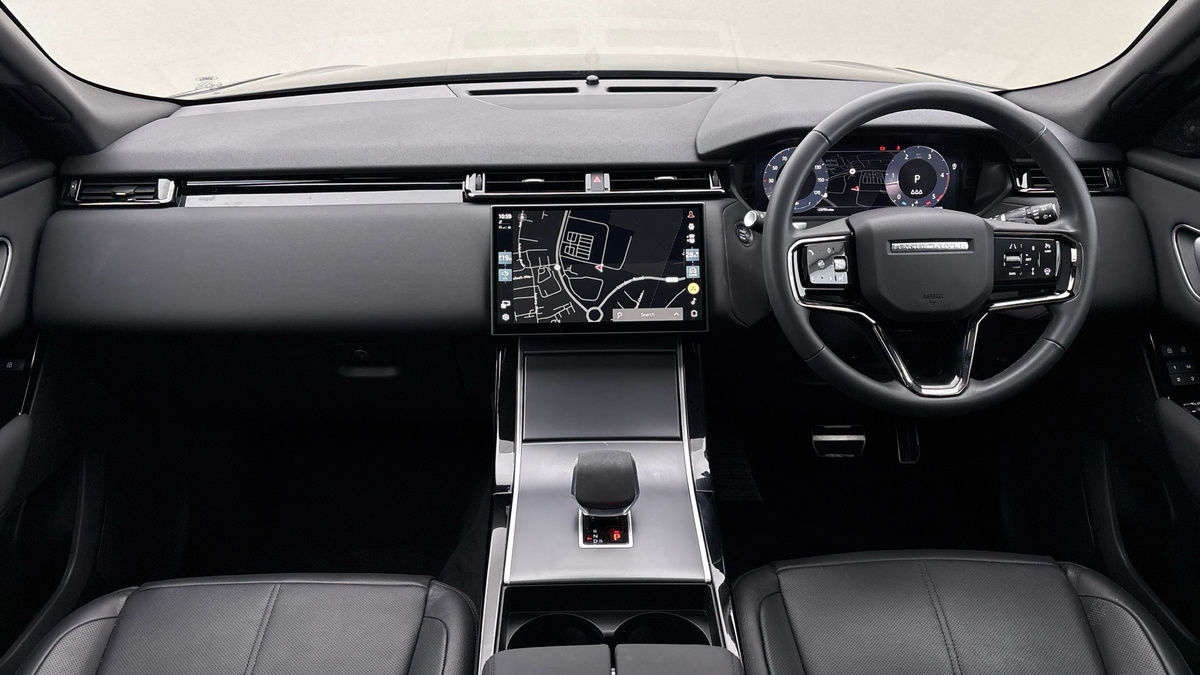Land Rover Range Rover Velar Image 12