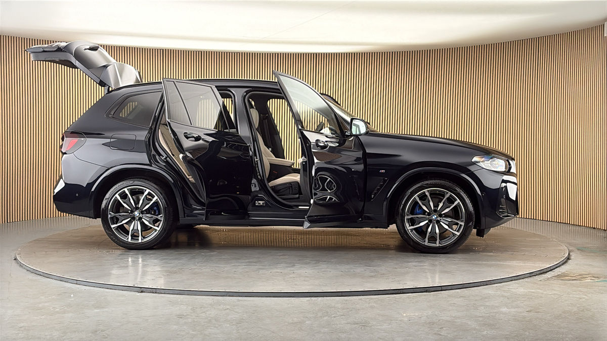 More views of BMW X3