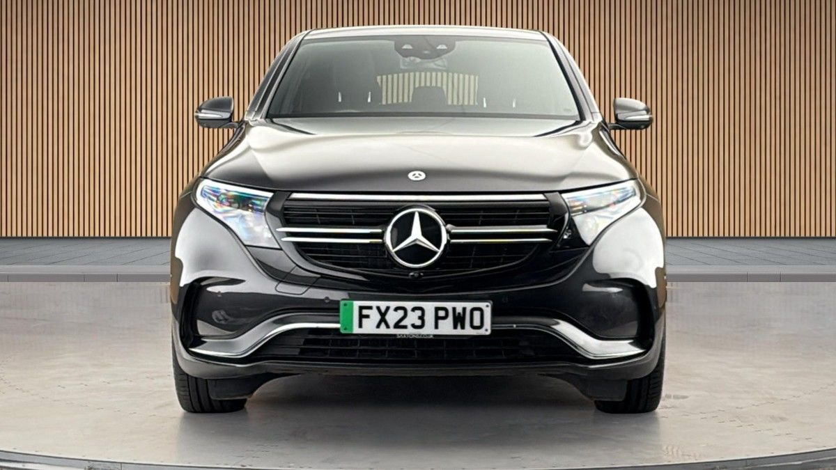 Mercedes-Benz EQC Image 4