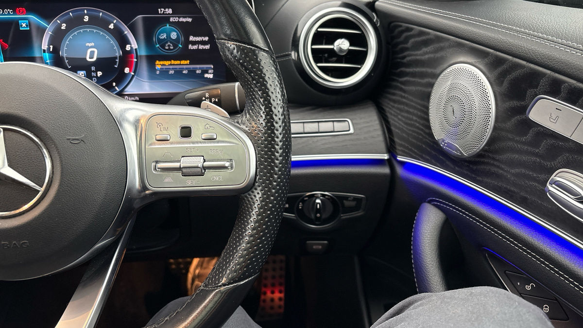 Mercedes-Benz E Class Image 14