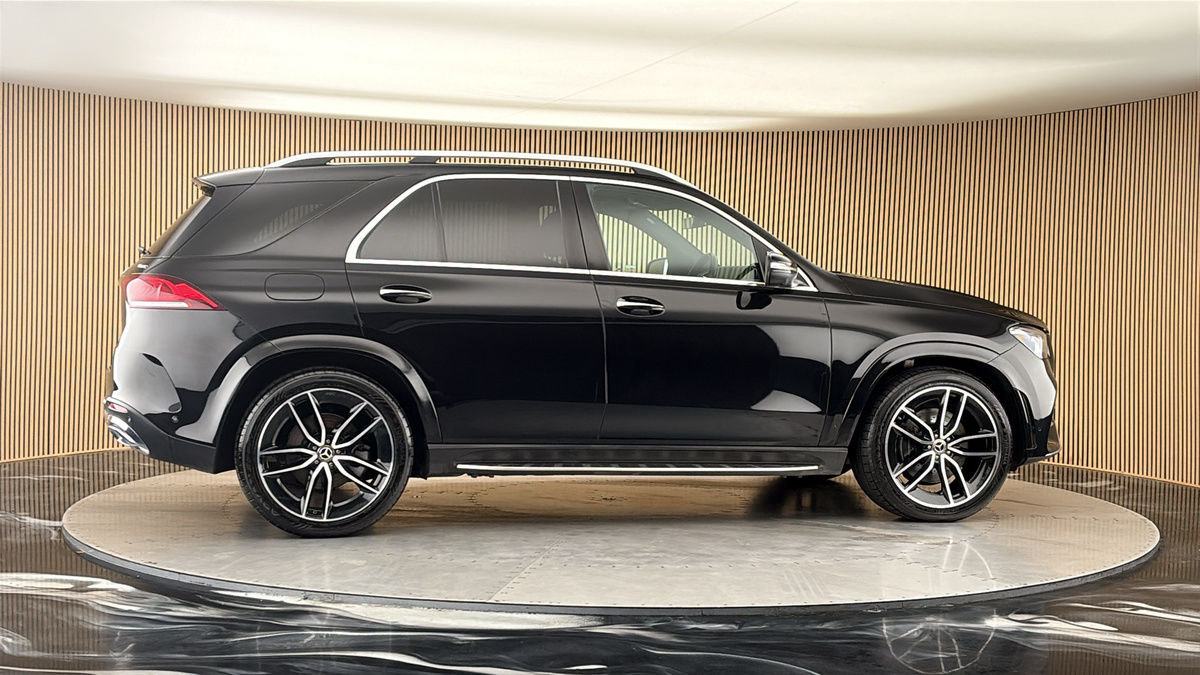 More views of Mercedes-Benz GLE