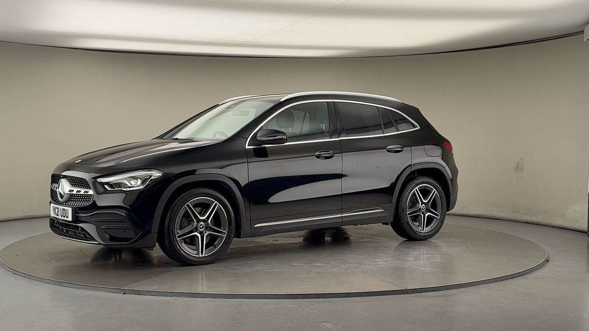More views of Mercedes-Benz GLA