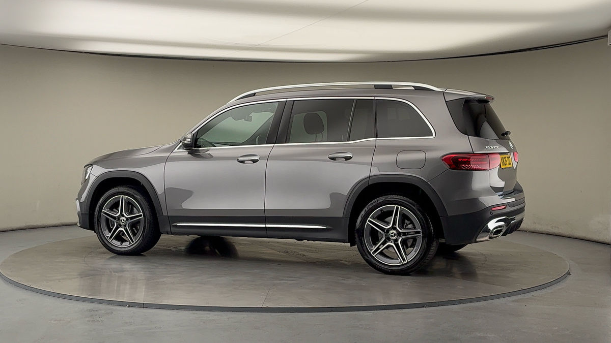 More views of Mercedes-Benz GLB