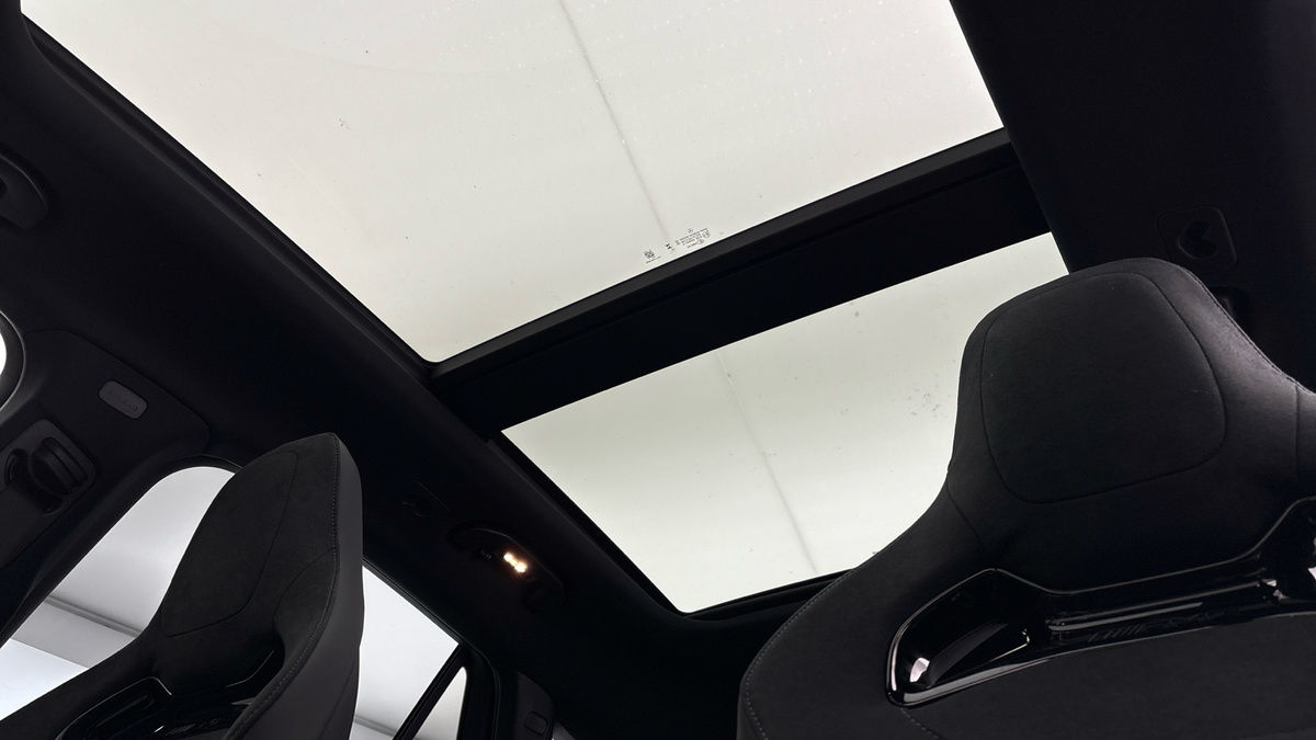 Mercedes-Benz GLC Image 6