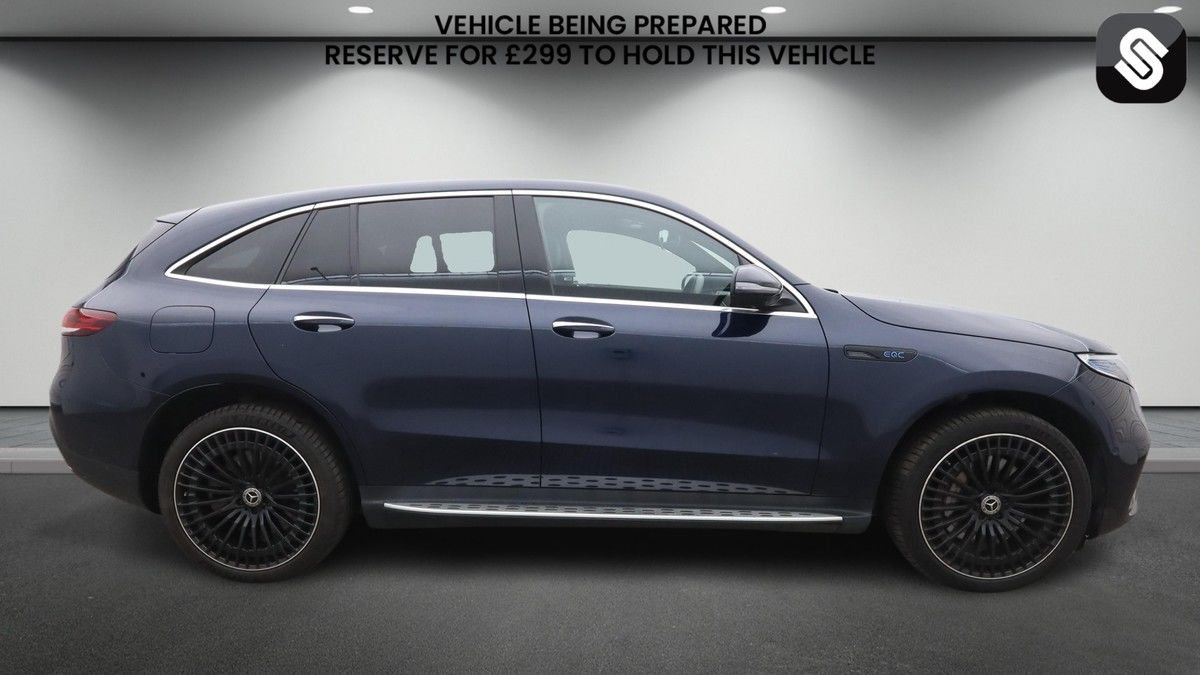 Mercedes-Benz EQC Image 5