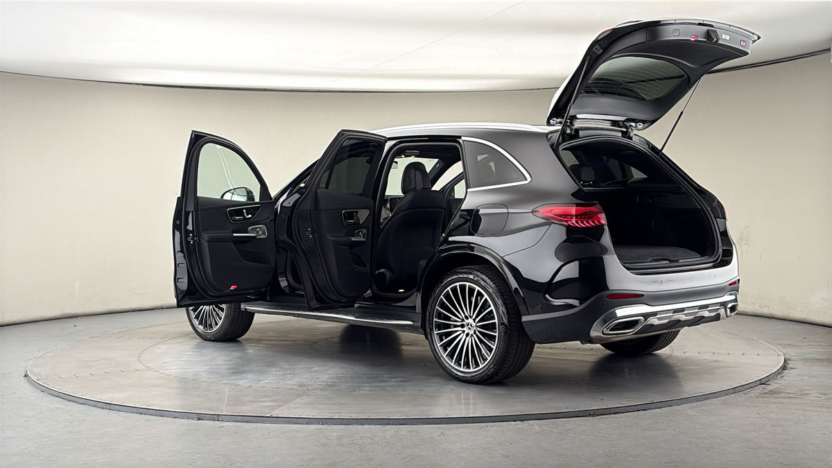 More views of Mercedes-Benz GLC