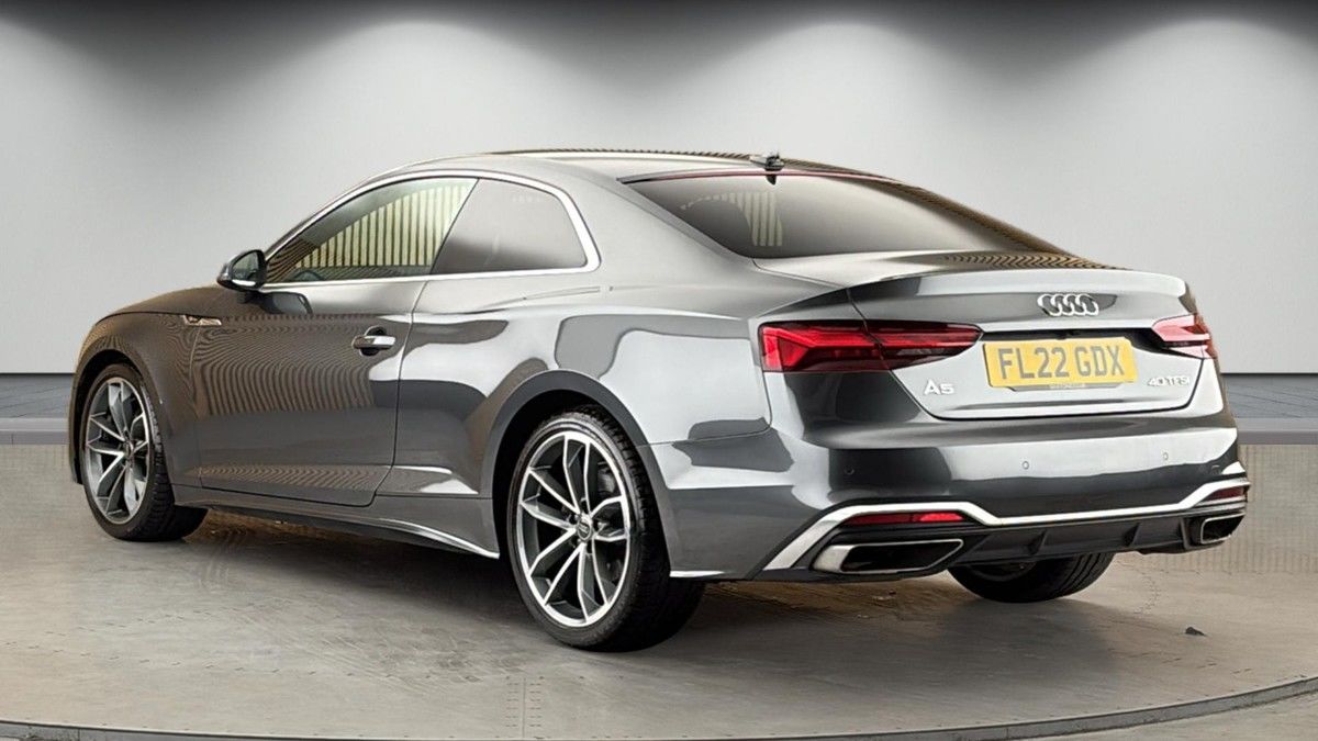 Audi A5 Image 2