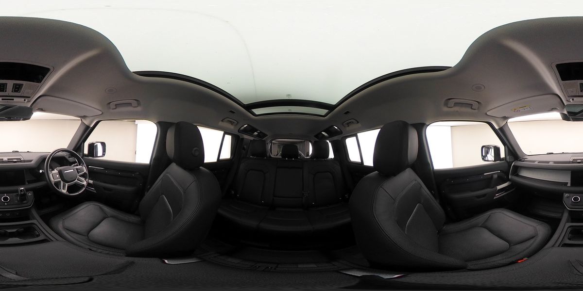 More views of Land Rover Defender 110