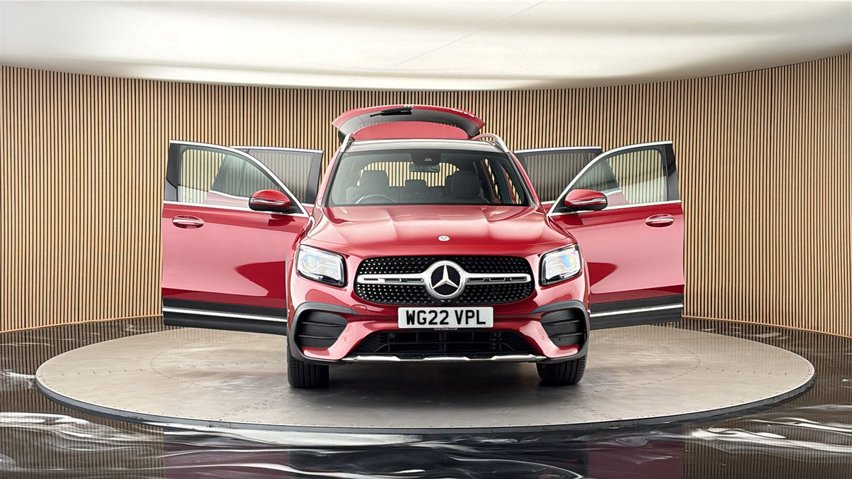 More views of Mercedes-Benz GLB