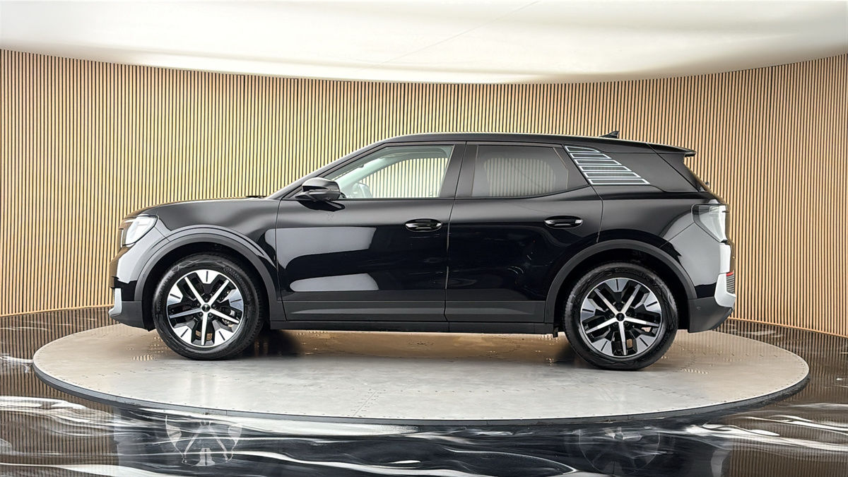 More views of Ford Explorer