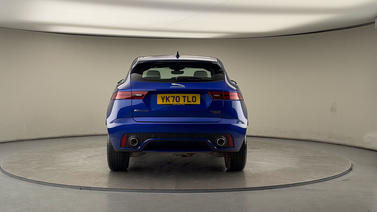 Jaguar E-PACE Image 4