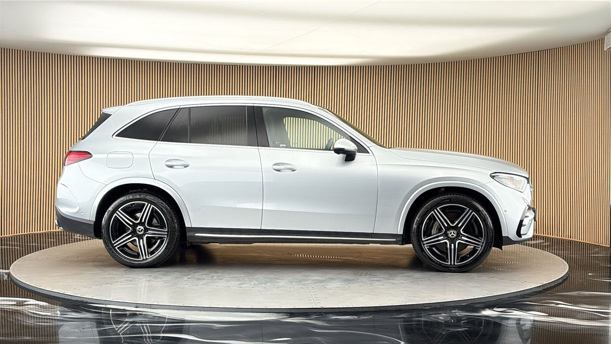More views of Mercedes-Benz GLC