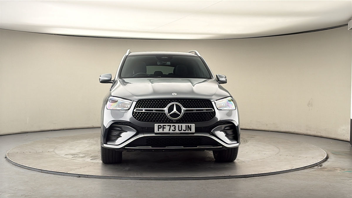 More views of Mercedes-Benz GLE