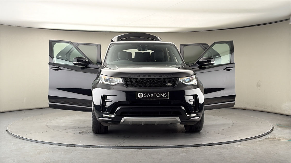 More views of Land Rover Discovery