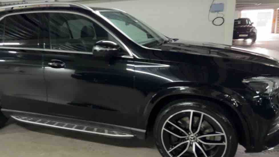 More views of Mercedes-Benz GLE
