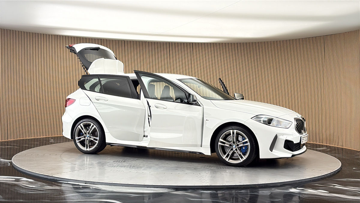 More views of BMW 1 Series
