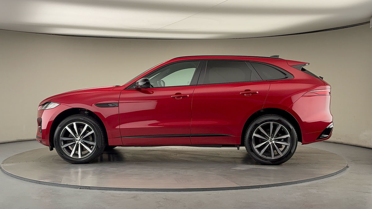 More views of Jaguar F-PACE