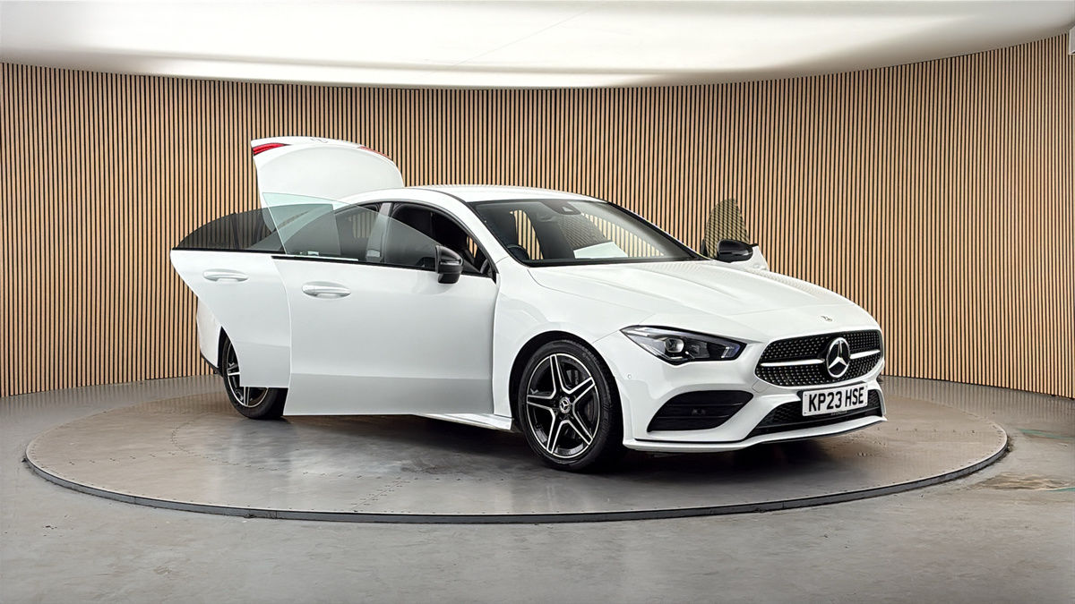 More views of Mercedes-Benz CLA