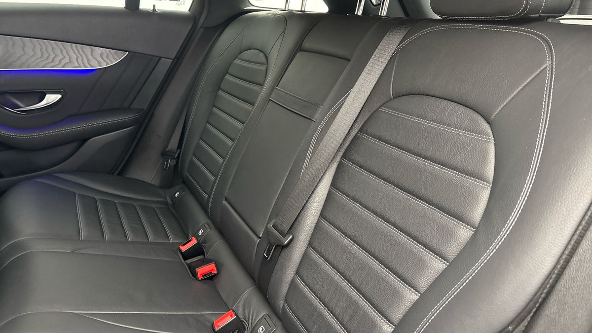 Mercedes-Benz GLC Image 8
