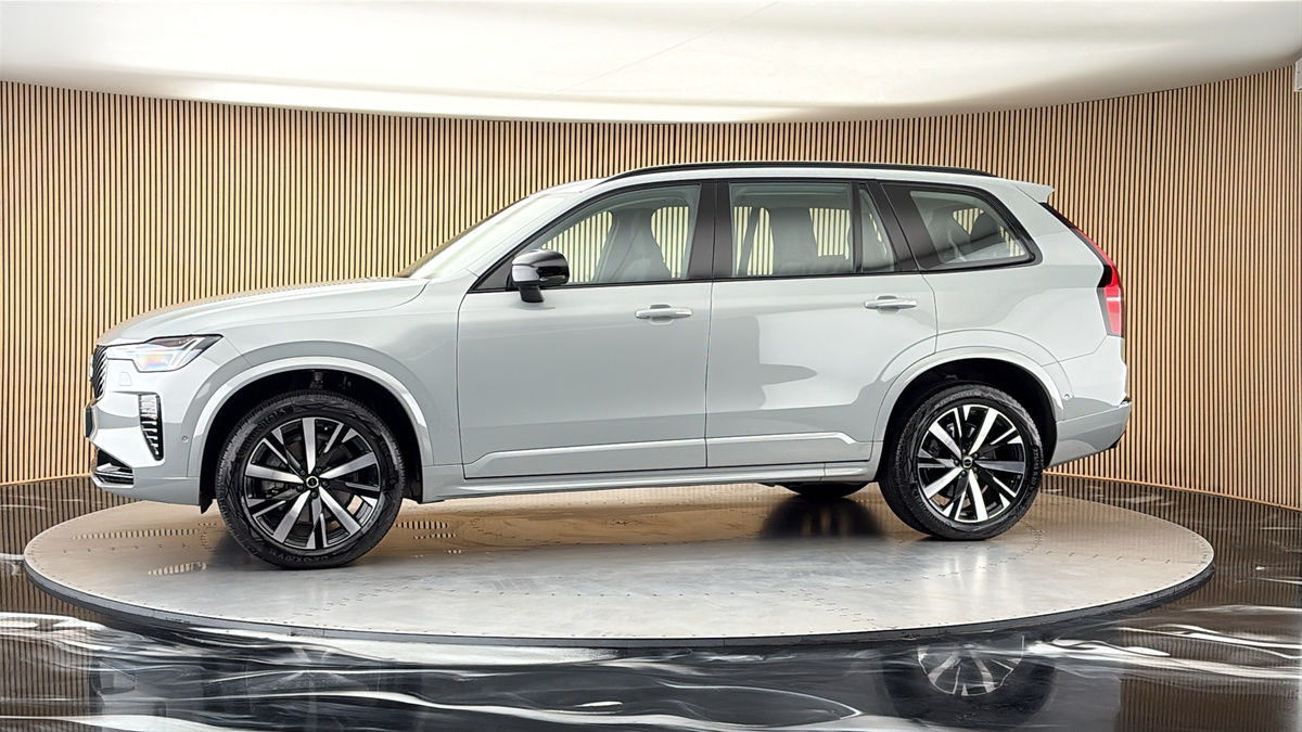 More views of Volvo XC90