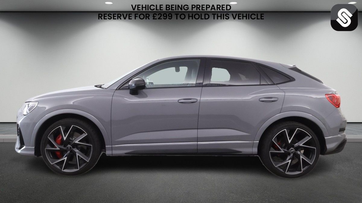 Audi RS Q3 Image 6