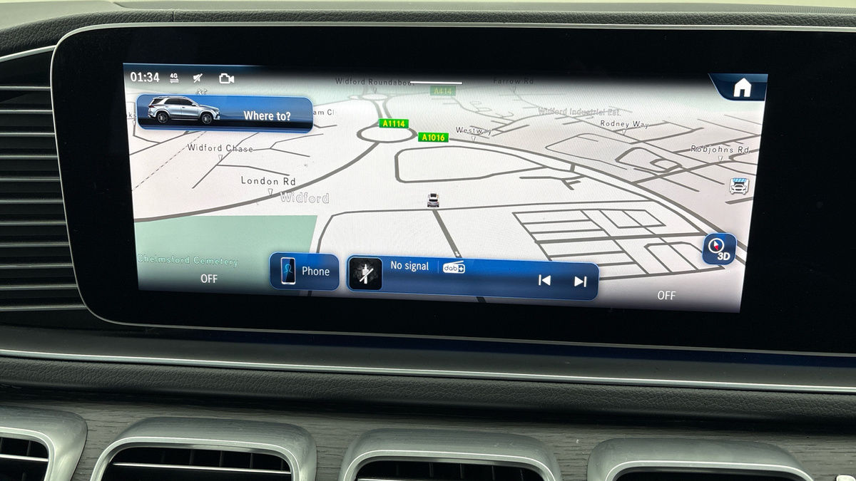 Mercedes-Benz GLE Image 17