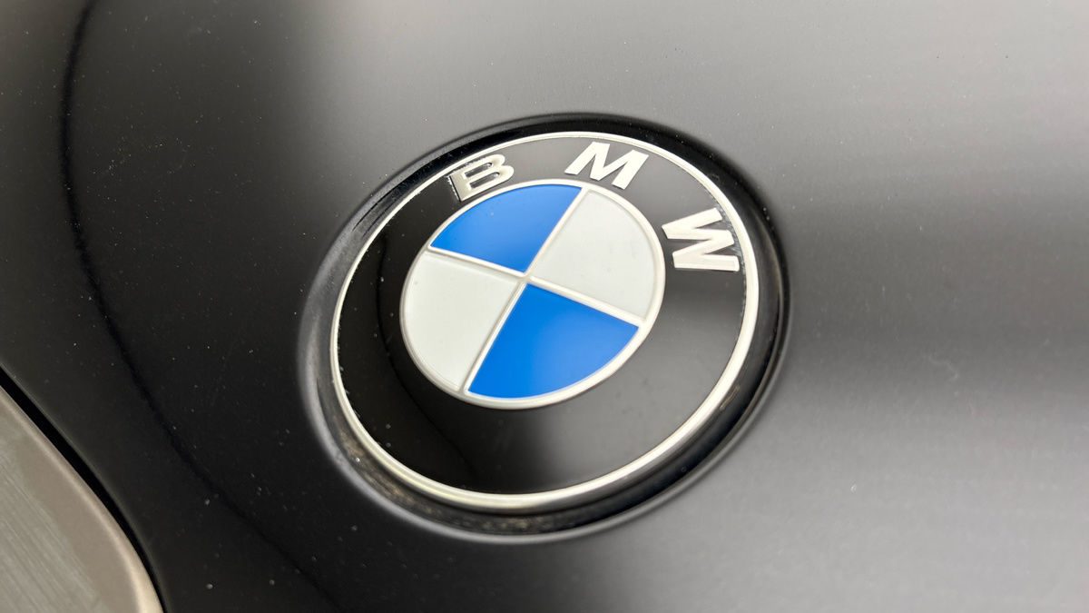 BMW 3 Series Image 24