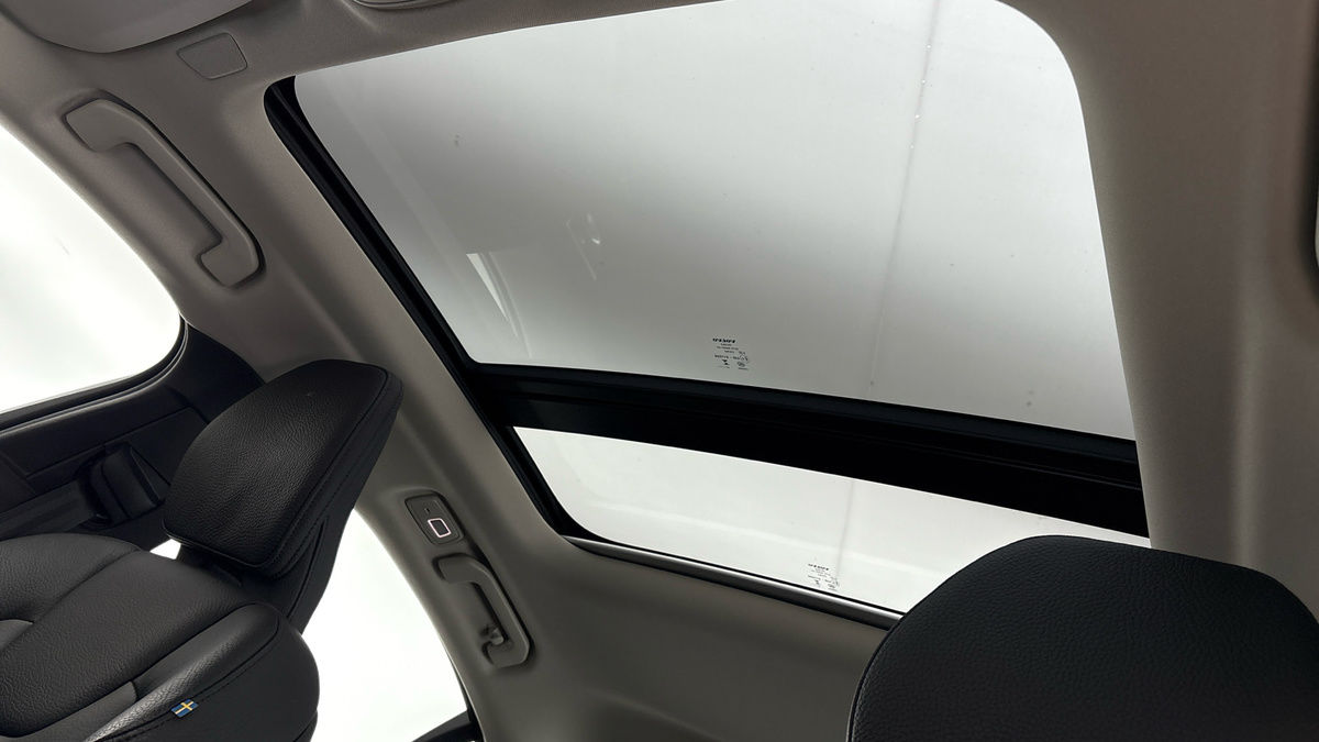Volvo S60 Image 6
