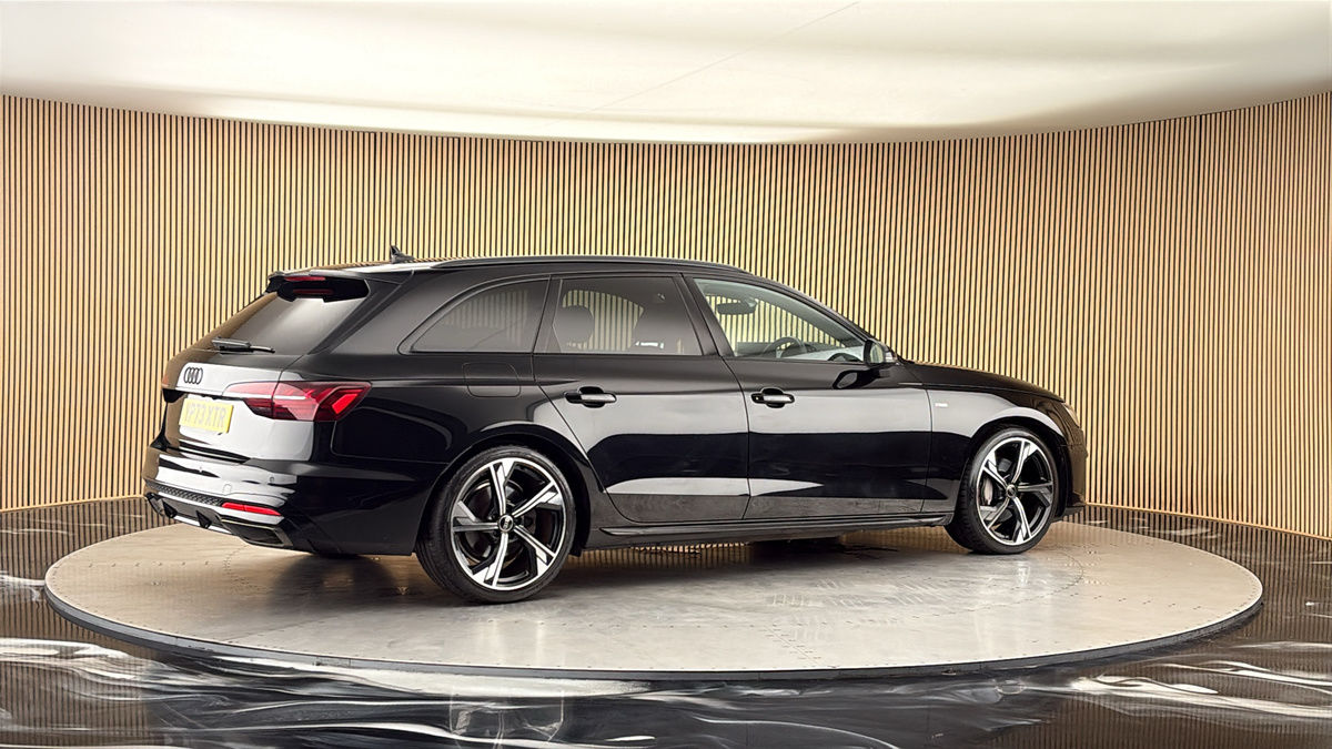 More views of Audi A4 Avant