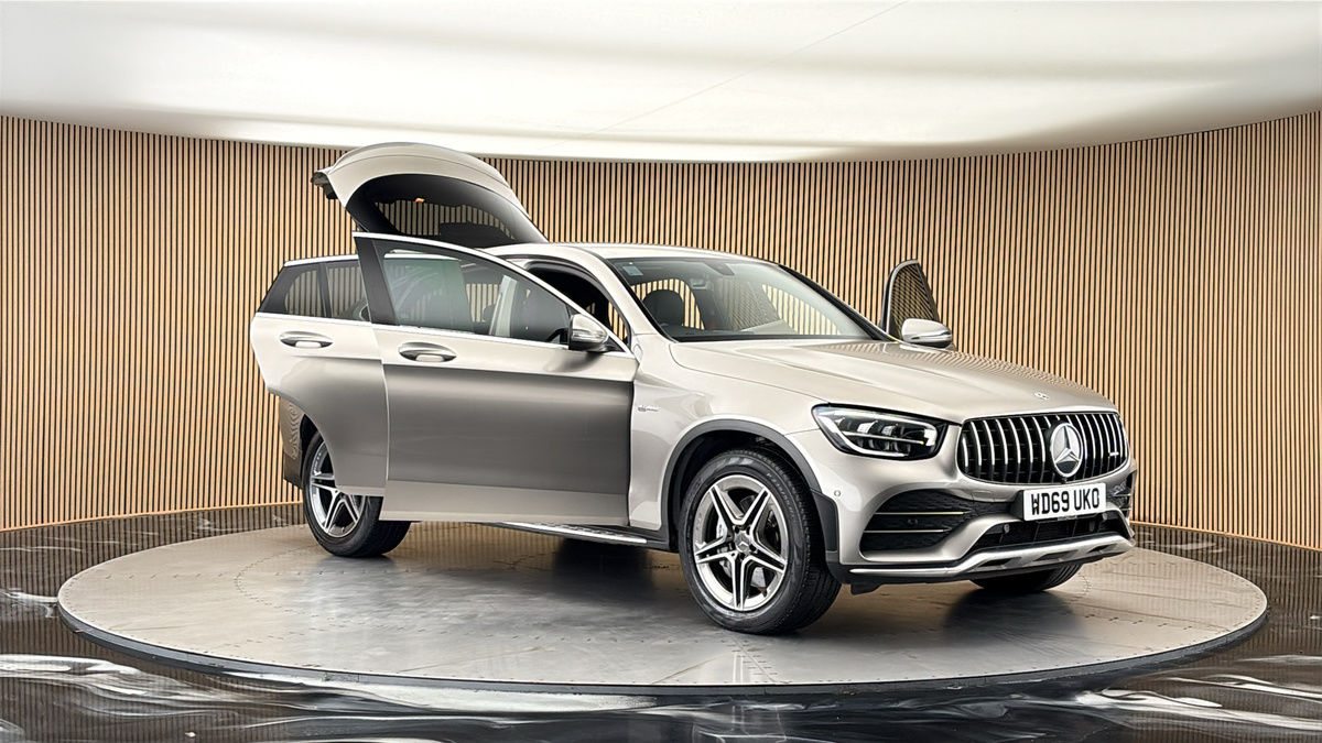 More views of Mercedes-Benz GLC