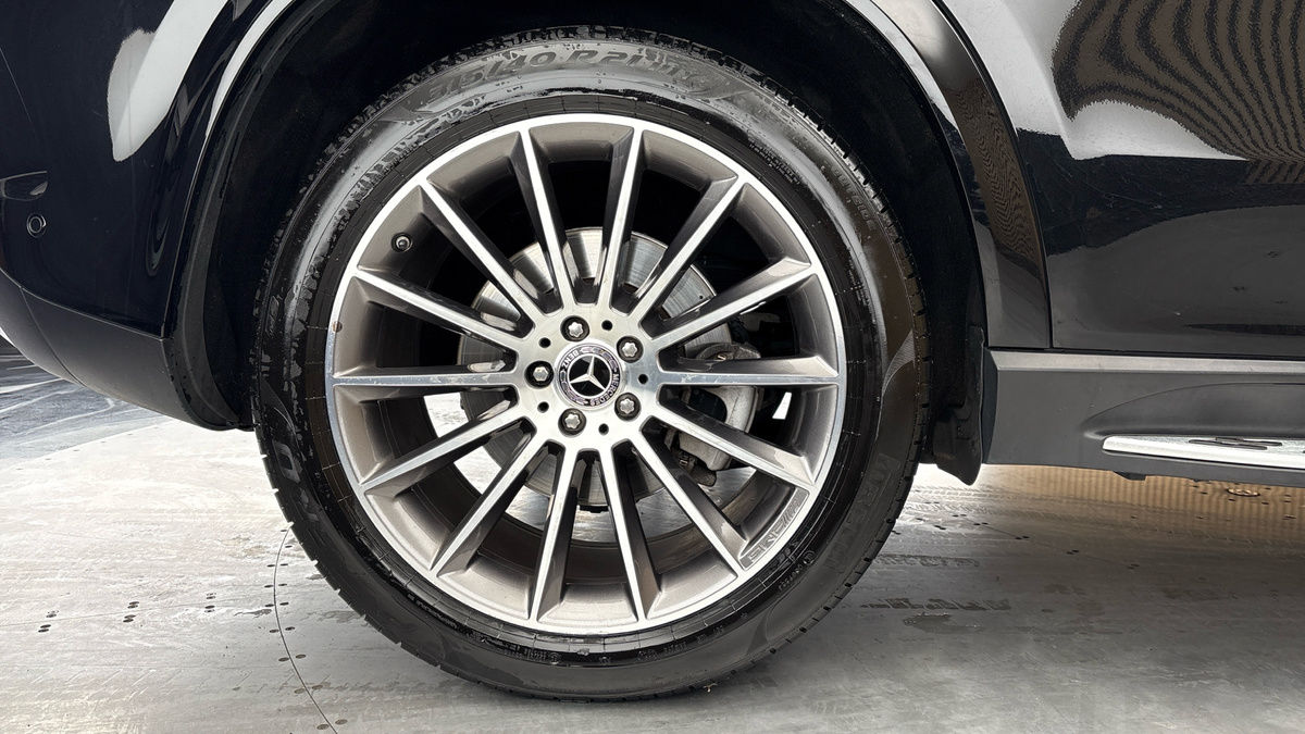 Mercedes-Benz GLE Image 10