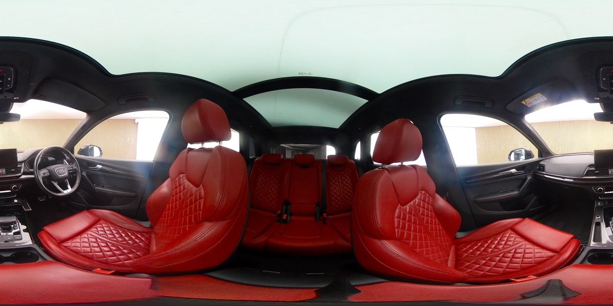More views of Audi SQ5
