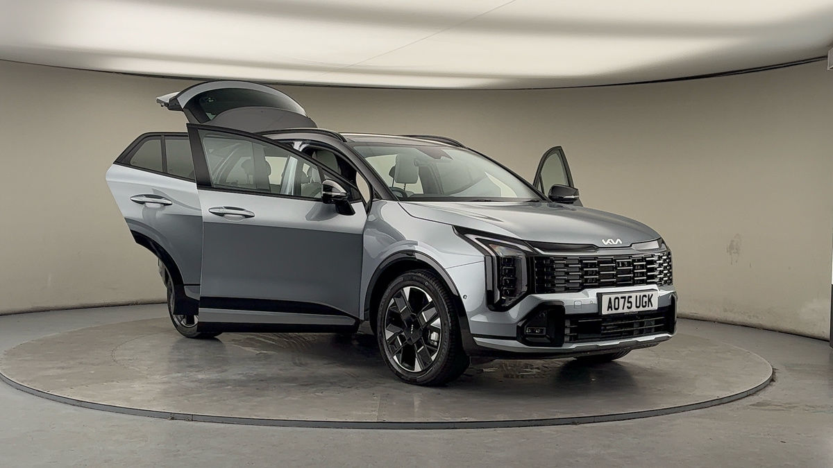 More views of Kia Sportage